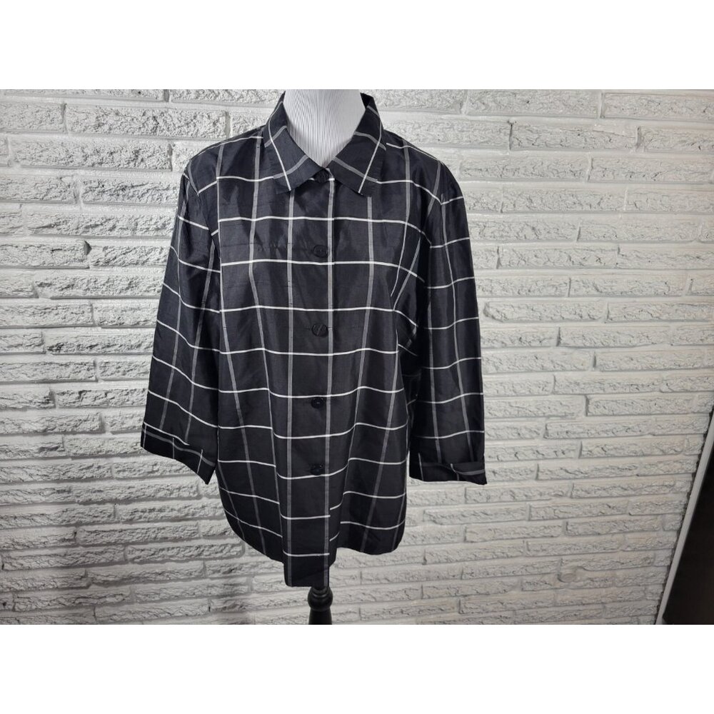 Dress Barn Womens Top 2X Plus Silk Cuff Sleeve Black Plaid Collar PLA126E